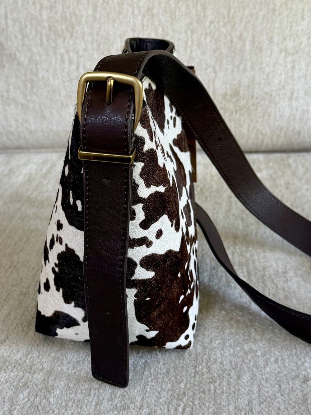 Margot New York Kaye Mini Leather Bucket Crossbody Cowhide Shoulder Bag - Picture 6 of 9